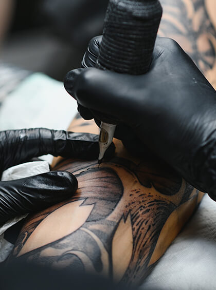 Tattoo artist